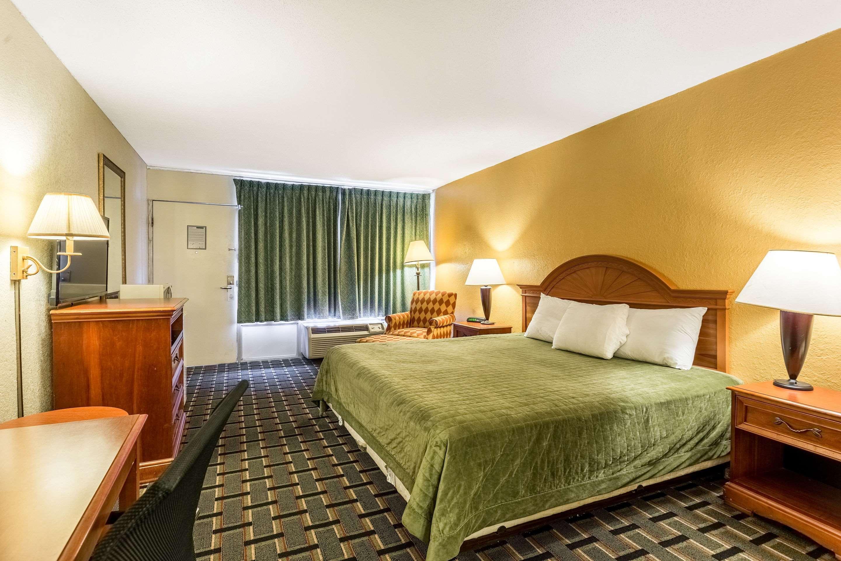 Rodeway Inn Denmark-Jackson Esterno foto