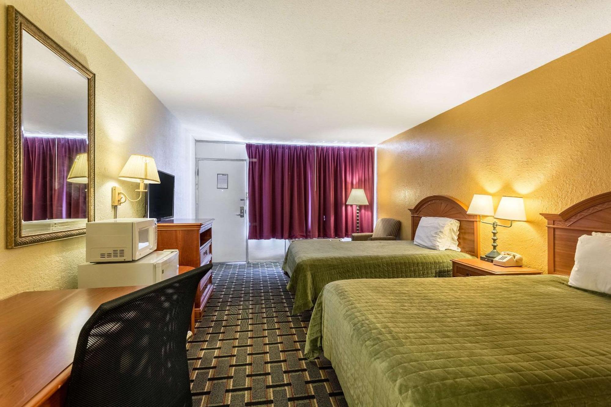 Rodeway Inn Denmark-Jackson Esterno foto