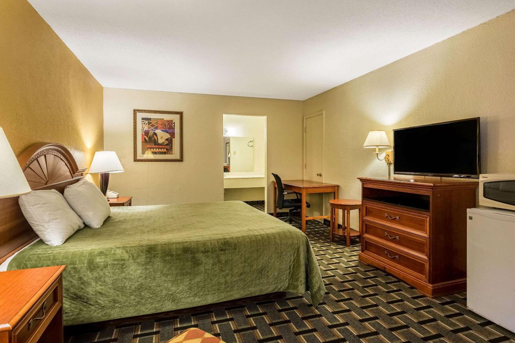 Rodeway Inn Denmark-Jackson Esterno foto