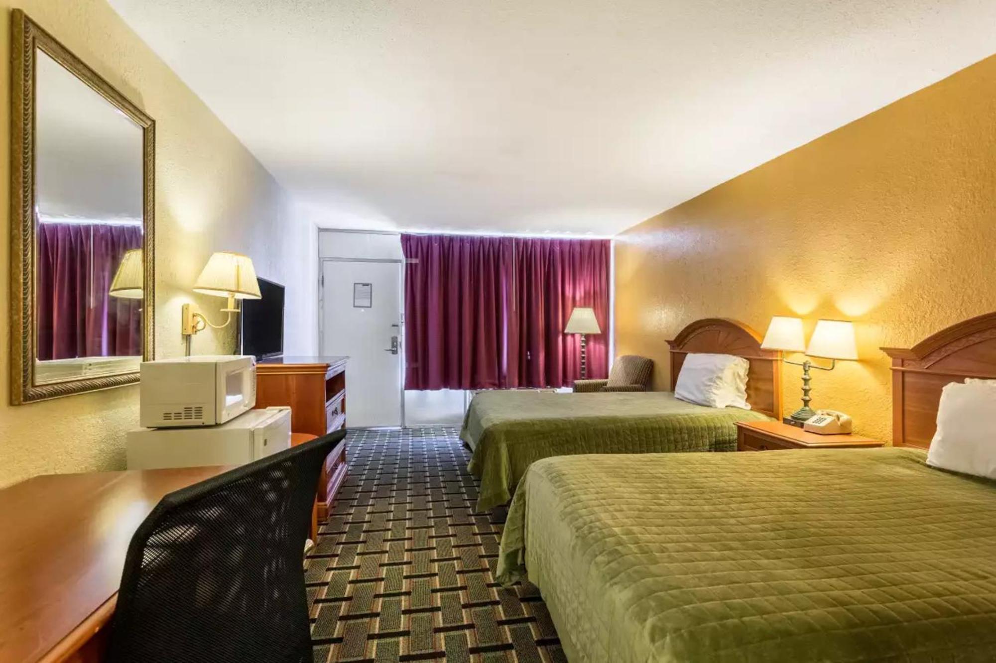 Rodeway Inn Denmark-Jackson Esterno foto