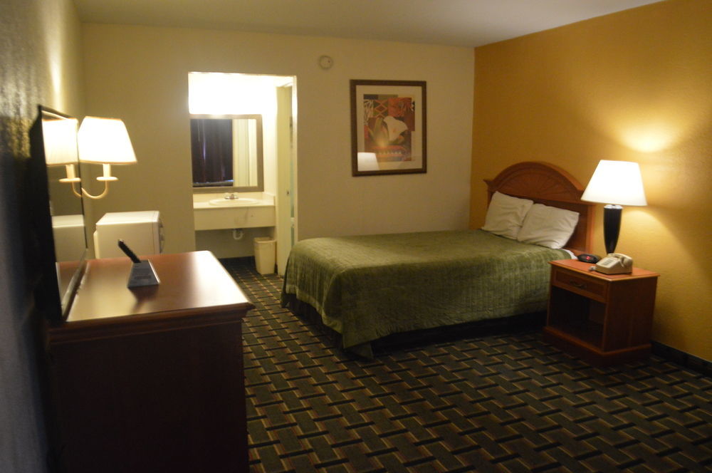Rodeway Inn Denmark-Jackson Esterno foto