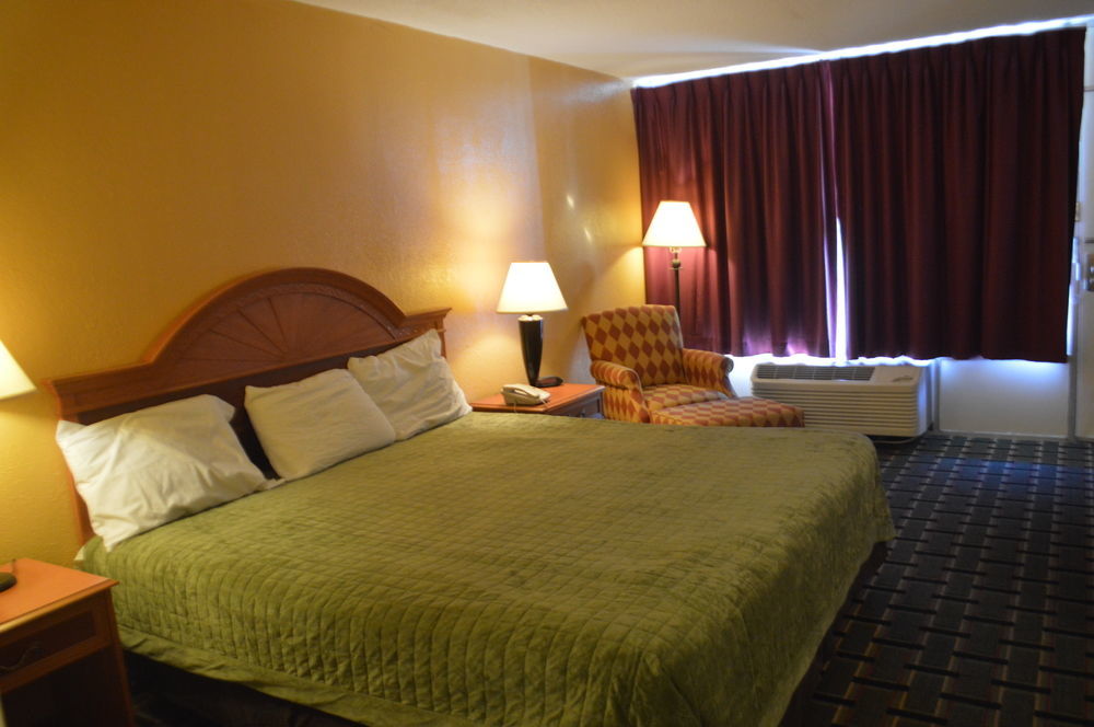Rodeway Inn Denmark-Jackson Esterno foto