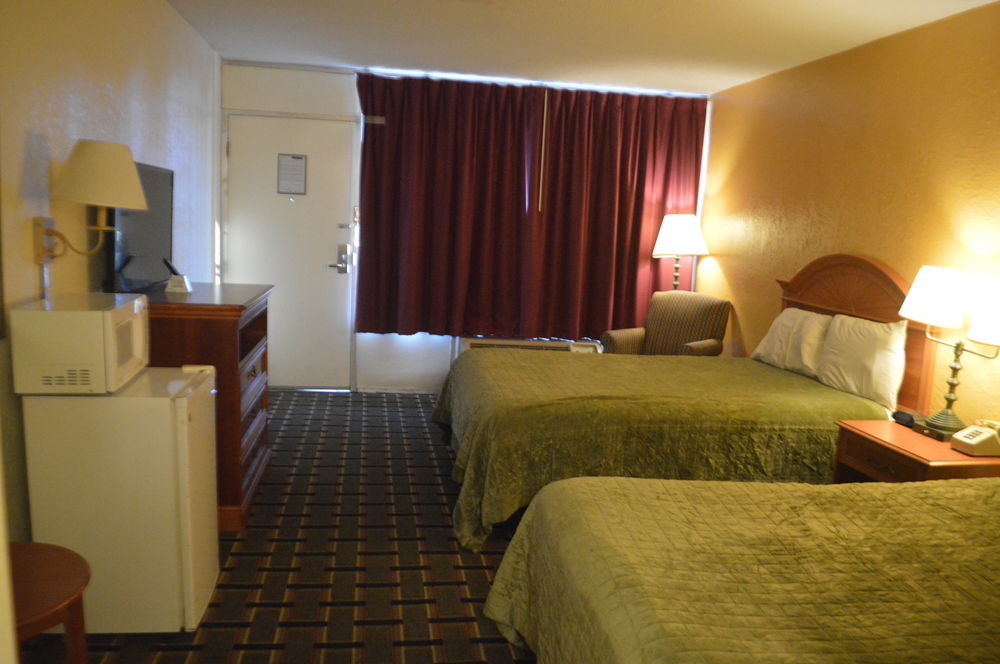 Rodeway Inn Denmark-Jackson Esterno foto