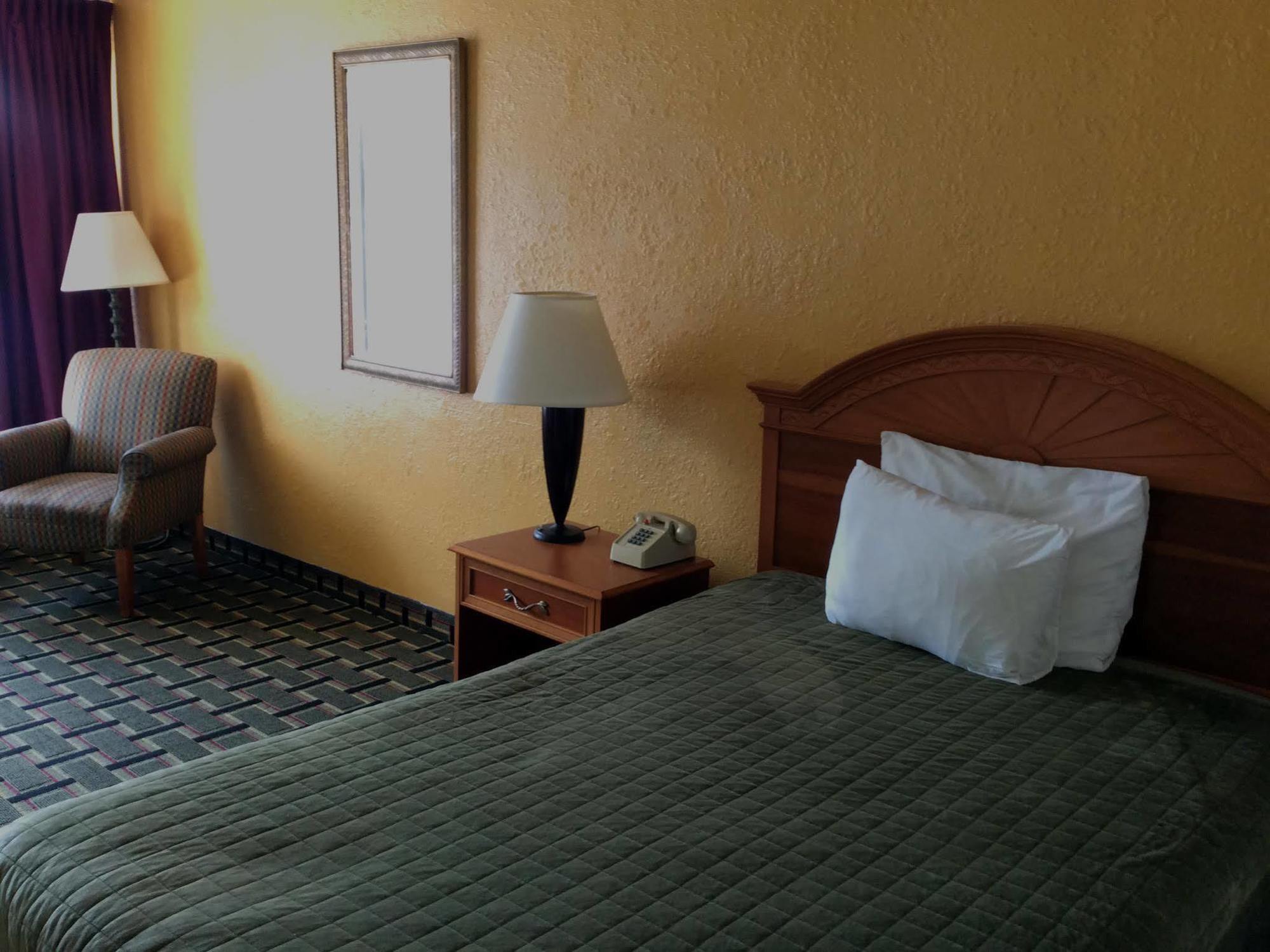 Rodeway Inn Denmark-Jackson Esterno foto